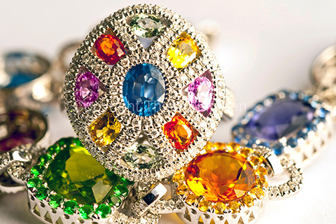 Sri Lankan gems and jewelery.